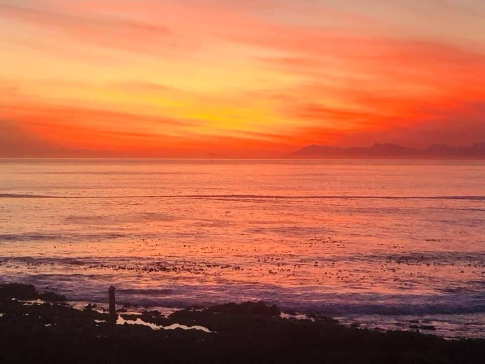 Ons C-Huis - Gansbaai Seafront Accommodation, Back-Up Power Bagian luar foto