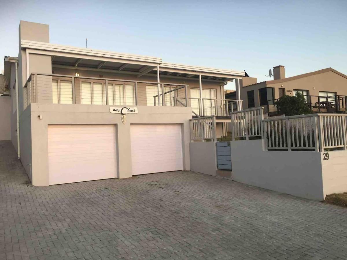 Ons C-Huis - Gansbaai Seafront Accommodation, Back-Up Power Bagian luar foto