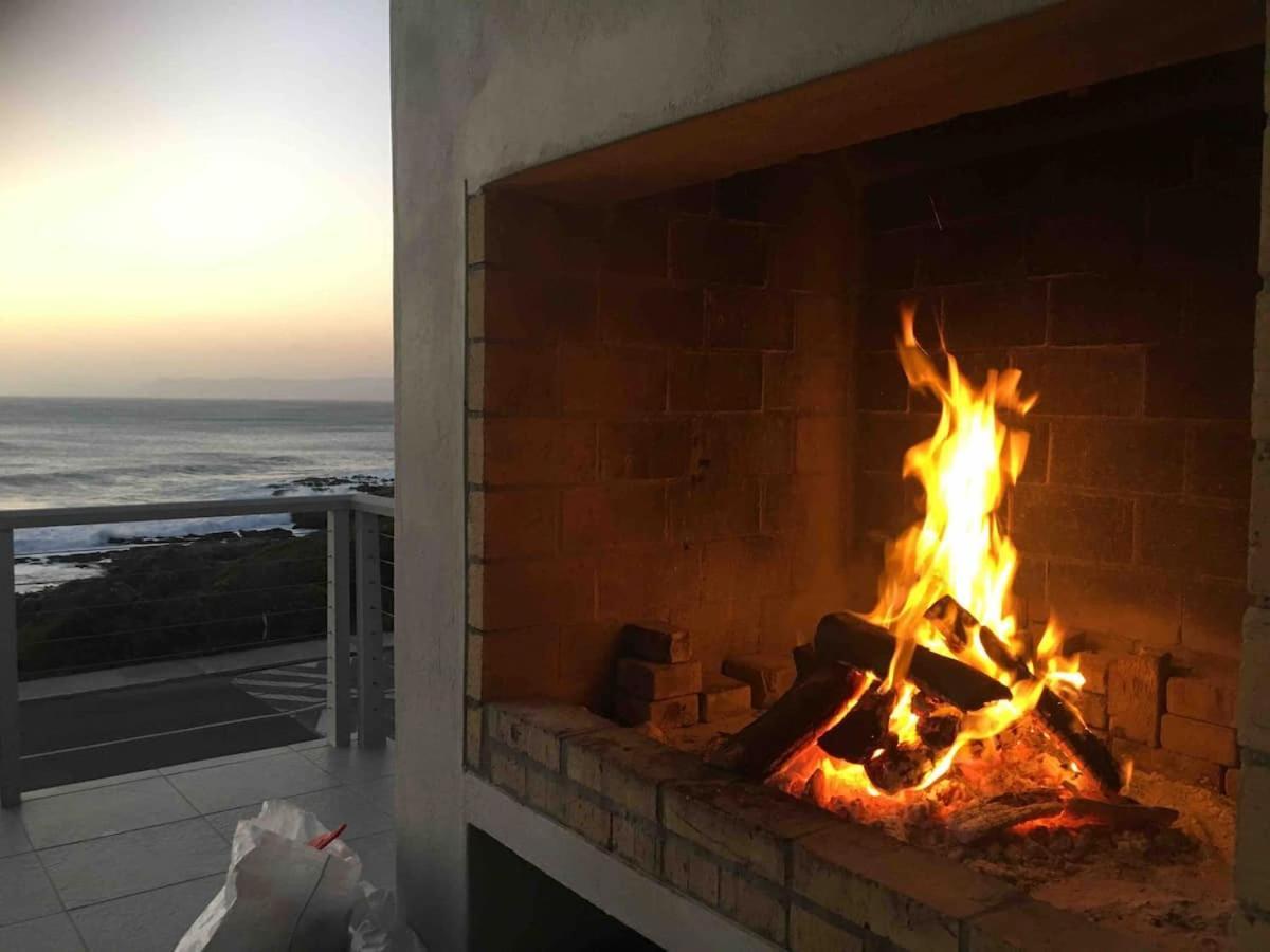 Ons C-Huis - Gansbaai Seafront Accommodation, Back-Up Power Bagian luar foto