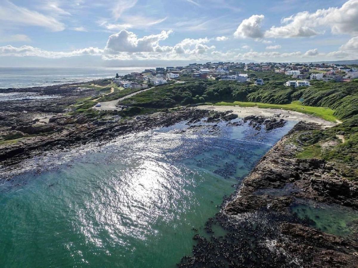 Ons C-Huis - Gansbaai Seafront Accommodation, Back-Up Power Bagian luar foto